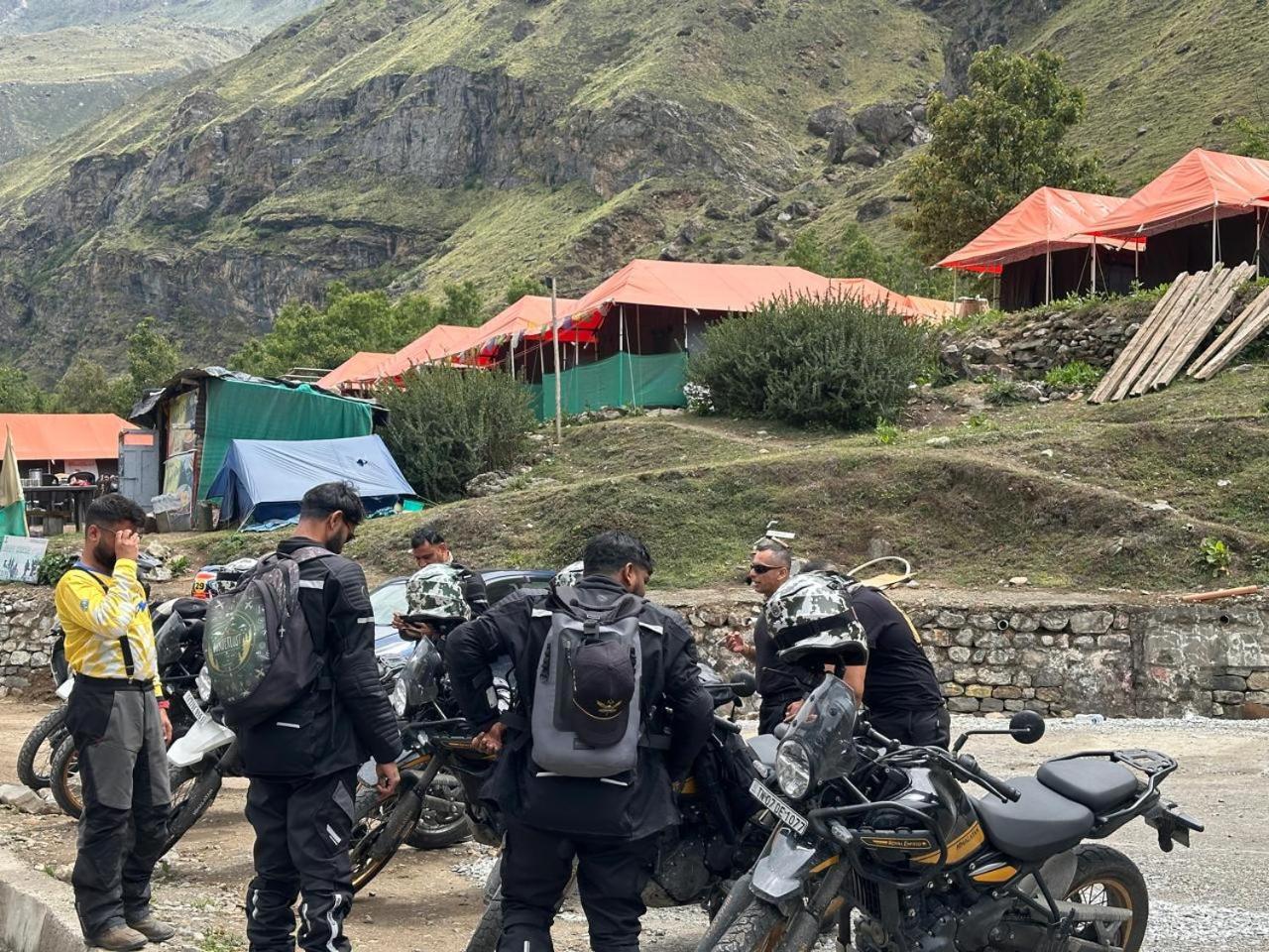 Buddy Hikers Stay Badrinath Exterior photo